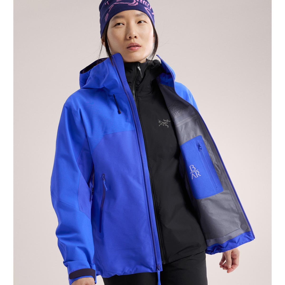 Beta AR Jacket Stormhood Womens