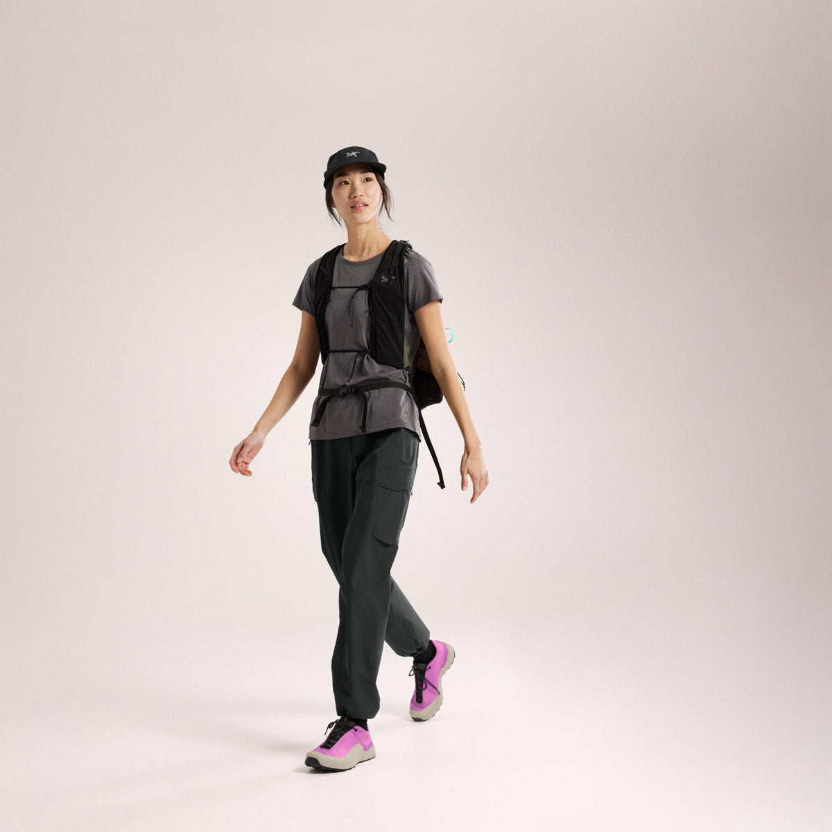 Taema Crew Womens