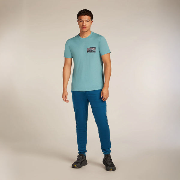 Mens 150 Tech Lite Tee Infographic