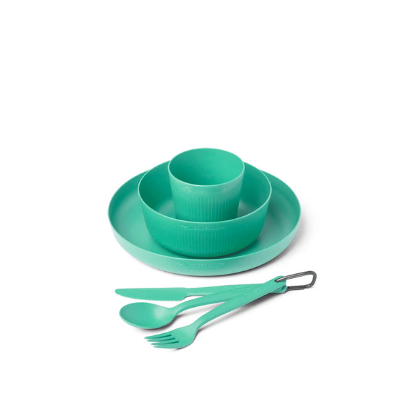 Camp Dinnerware Set