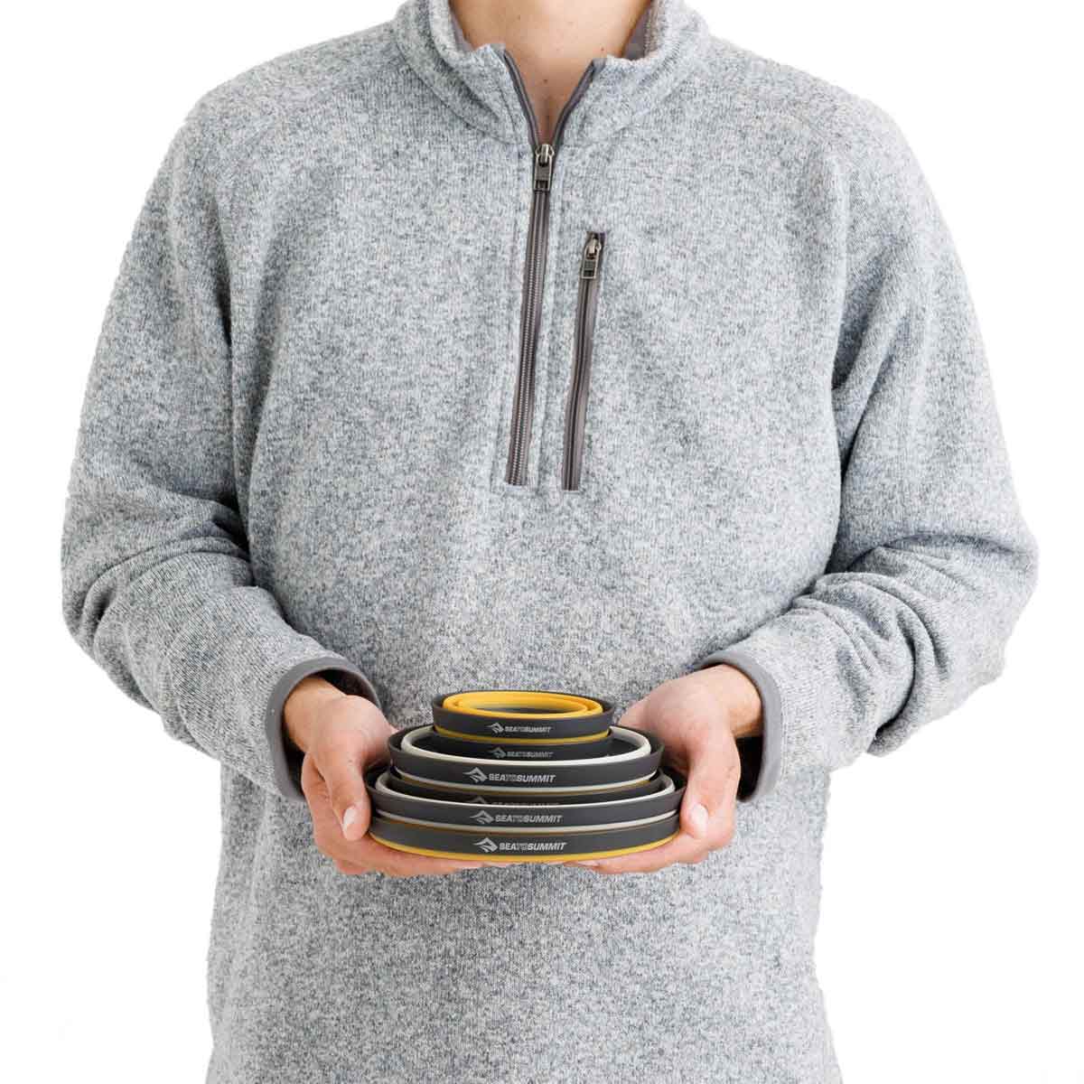 Frontier Collapsible Dinnerware Set